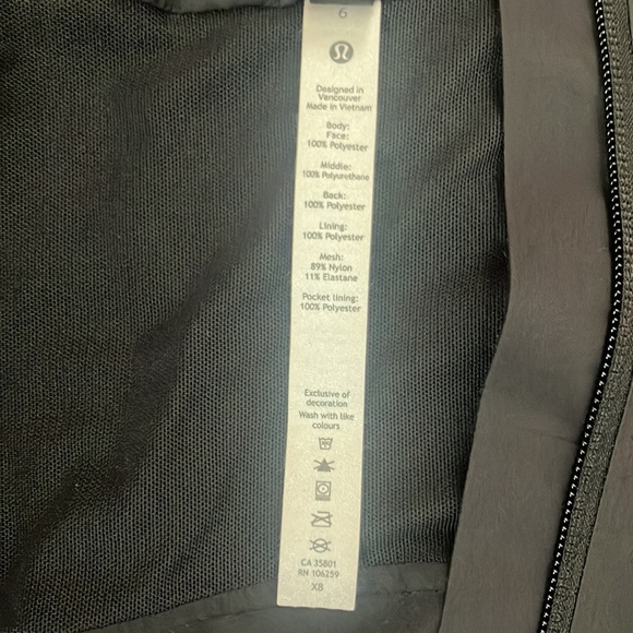 lululemon black size 6 jacket - Picture 6 of 8